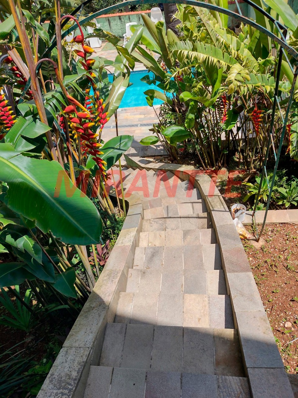 Chácara de 700m² com 4 quartos em Recanto Arsil