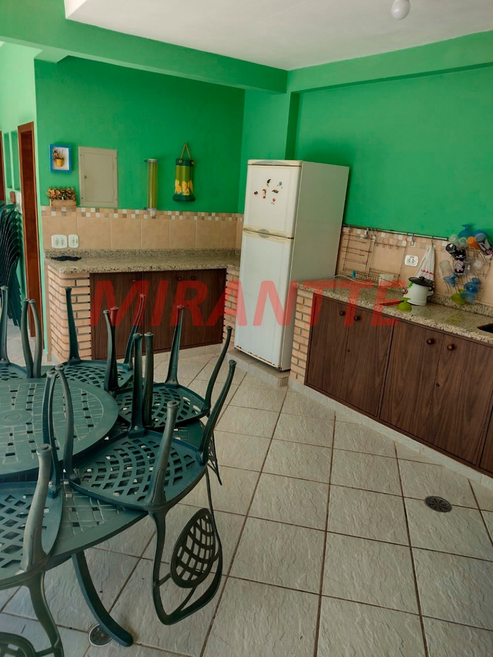 Chácara de 700m² com 4 quartos em Recanto Arsil