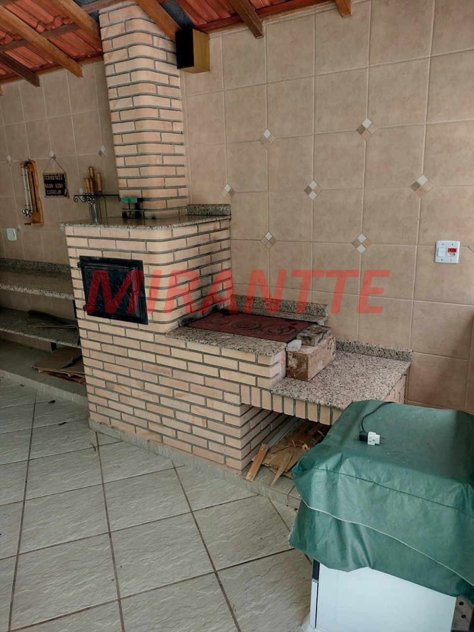 Chácara de 700m² com 4 quartos em Recanto Arsil