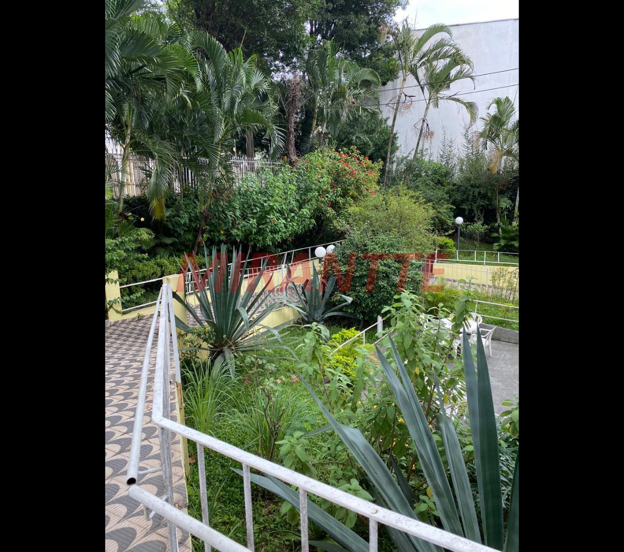 Comercial de 581m² em Vila Medeiros