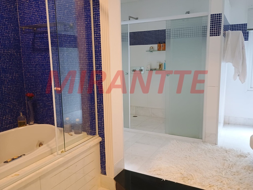 Cond. fechado de 658.57m² com 5 quartos em Caraguata