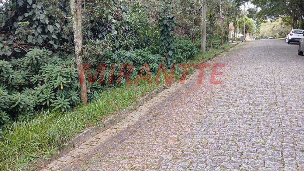 Terreno de 0m² em Rio Abaixo