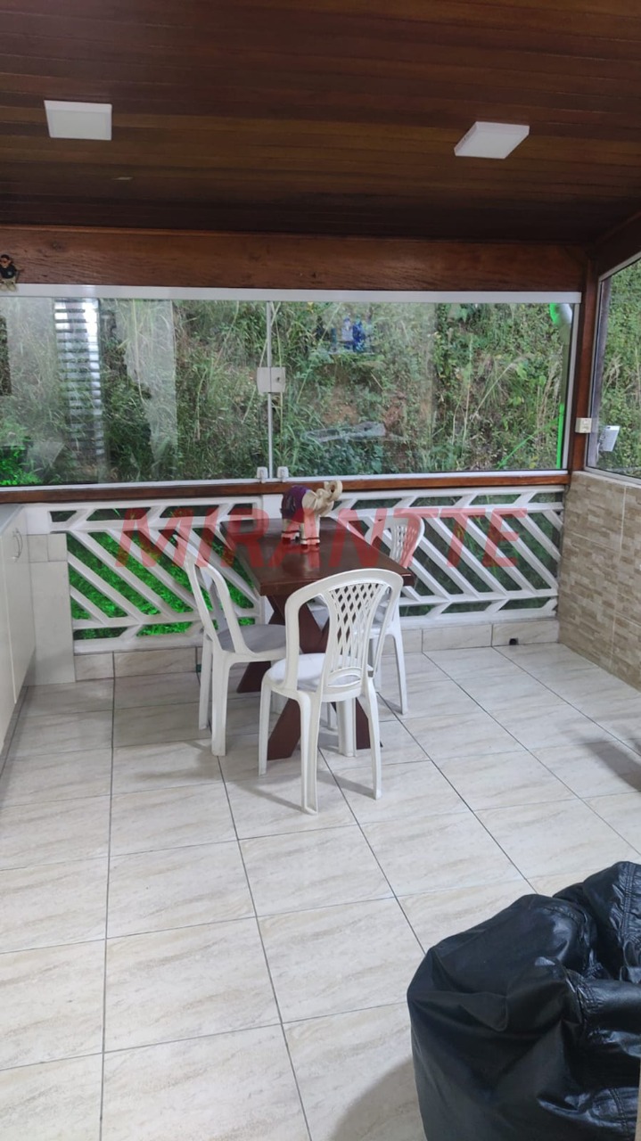 Cond. fechado de 63m² com 2 quartos em Horto Florestal