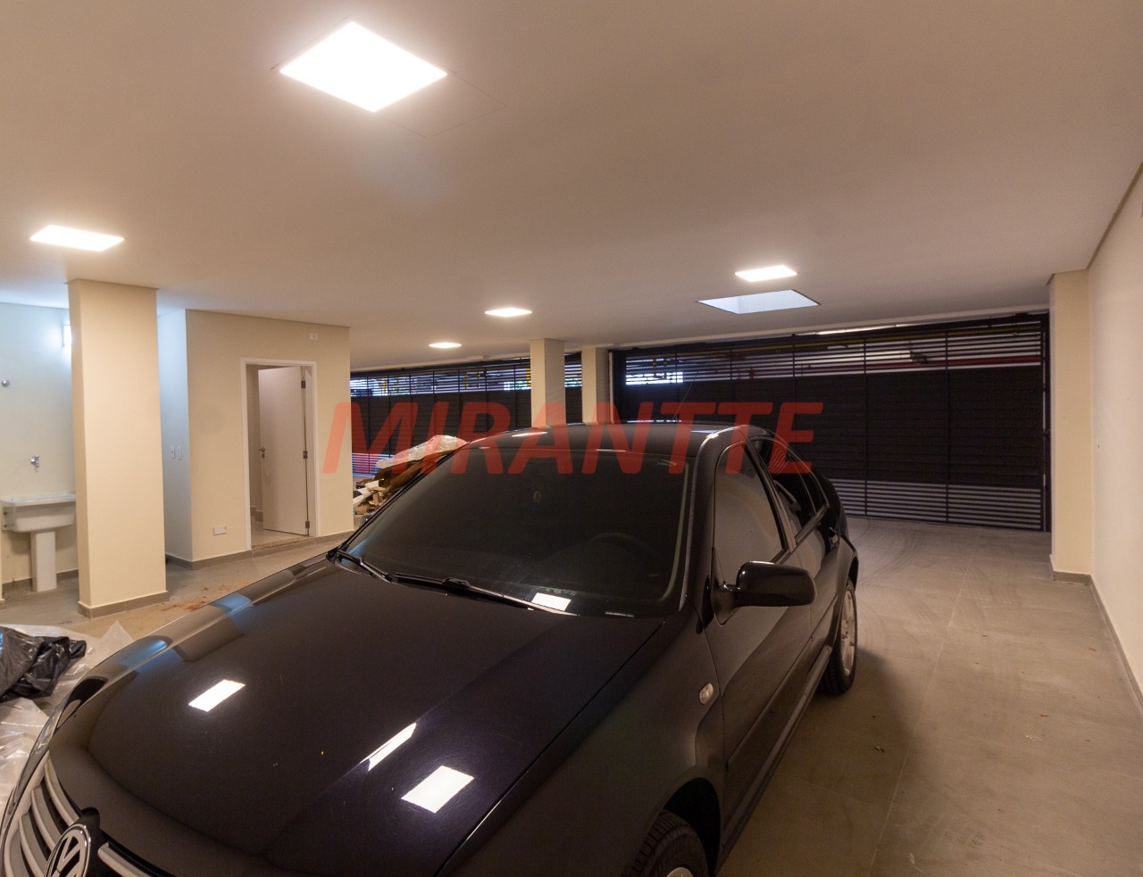 Cond. fechado de 777m² com 5 quartos em Tucuruvi