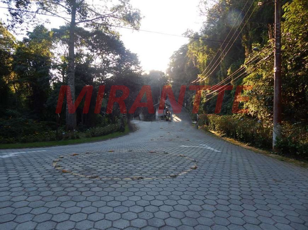 Terreno de 0m² em Roseira