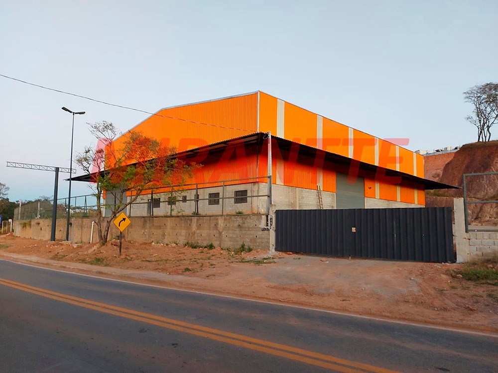 Galpao de 1800m² em Guaxinduva