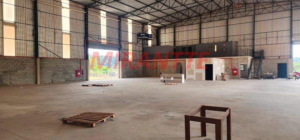 Galpao de 1800m² em Guaxinduva