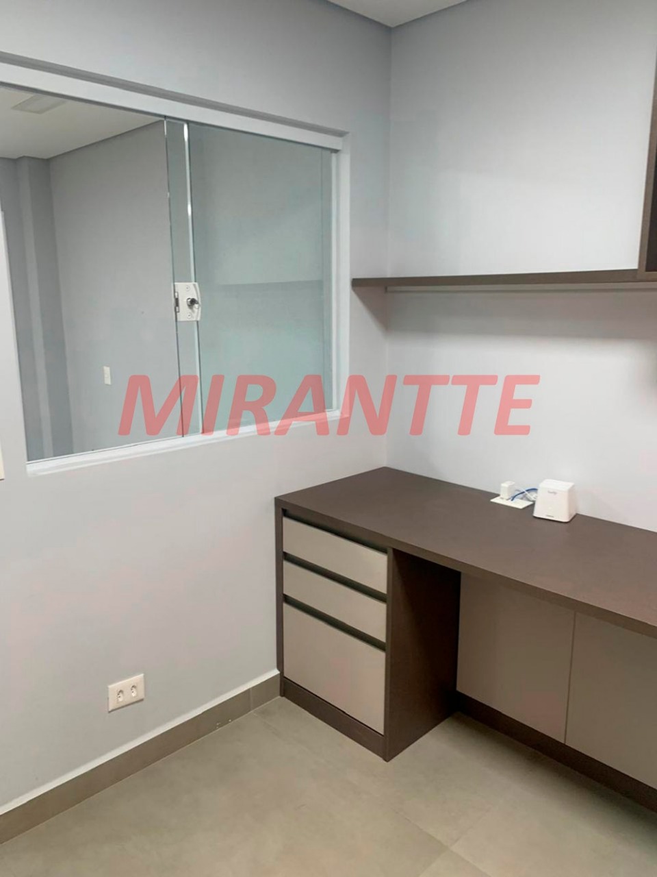 Cond. fechado de 283.9m² com 4 quartos em Horto Florestal