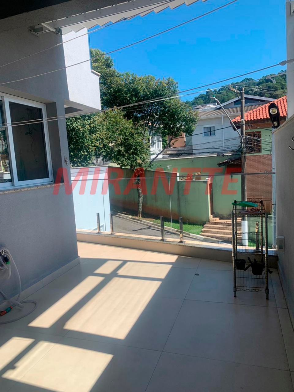 Cond. fechado de 283.9m² com 4 quartos em Horto Florestal
