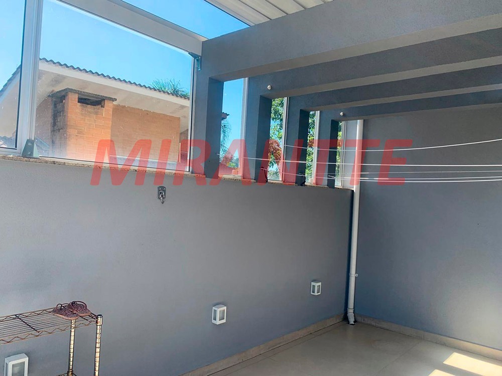Cond. fechado de 283.9m² com 4 quartos em Horto Florestal