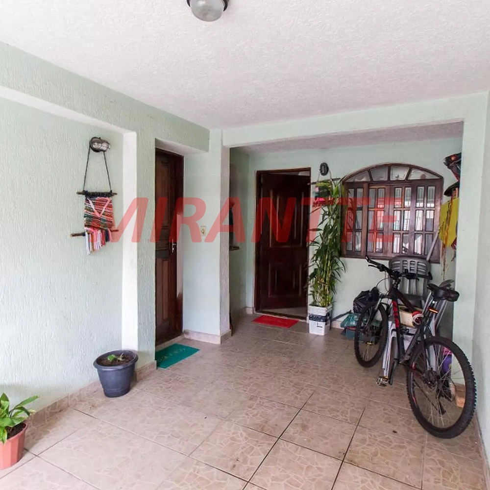 Sobrado de 72m² com 3 quartos em Parada Inglesa