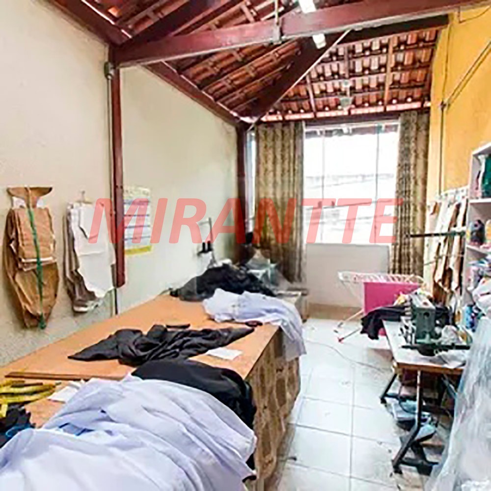 Sobrado de 72m² com 3 quartos em Parada Inglesa