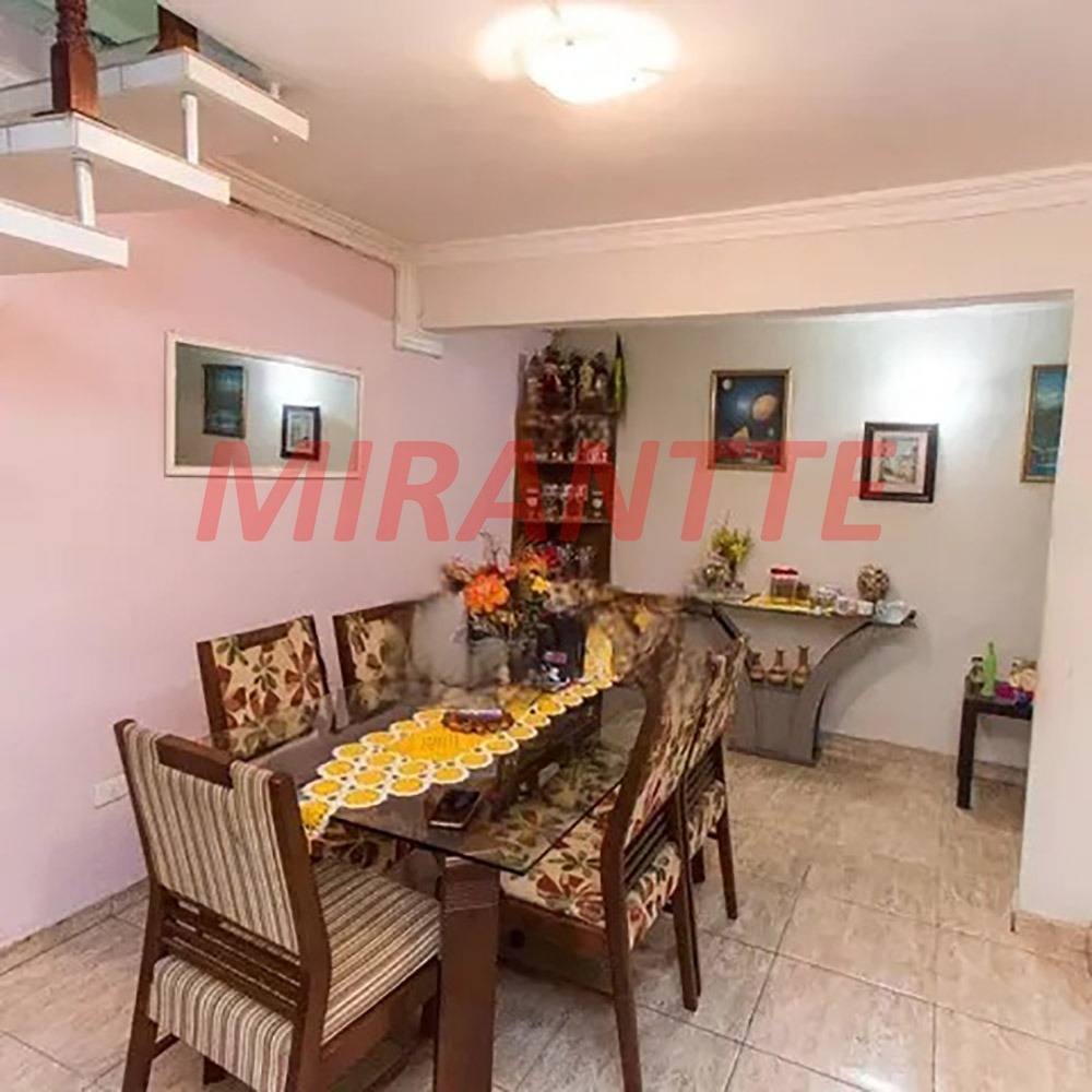 Sobrado de 72m² com 3 quartos em Parada Inglesa