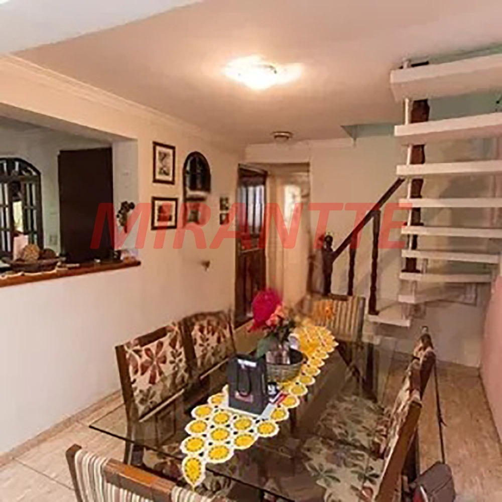 Sobrado de 72m² com 3 quartos em Parada Inglesa