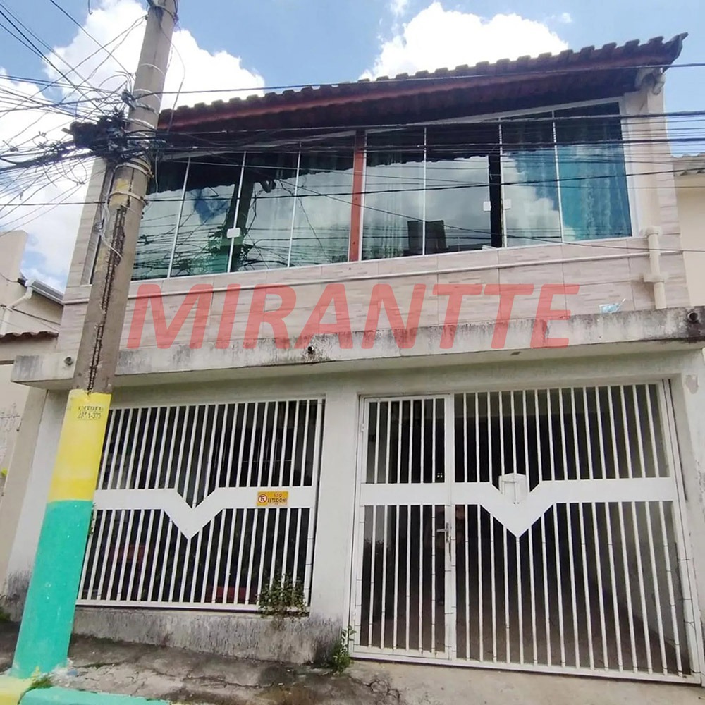 Sobrado de 72m² com 3 quartos em Parada Inglesa