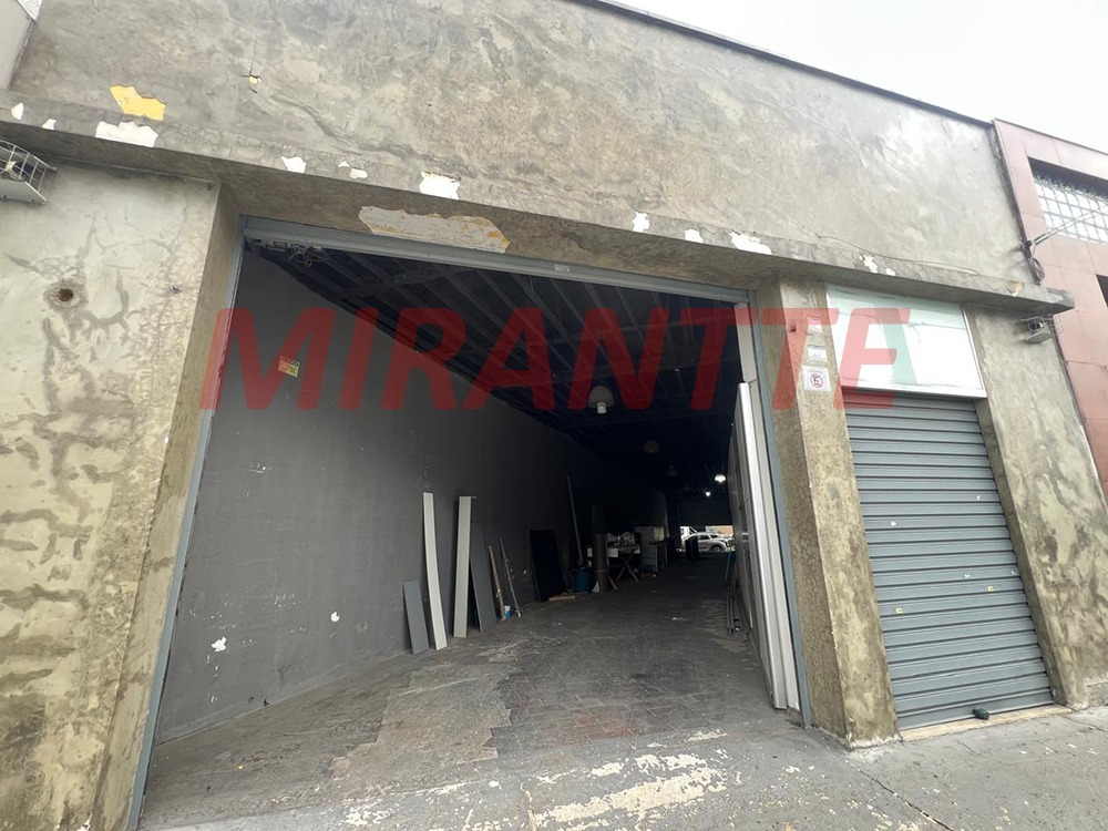 Galpao de 213m² em Santana