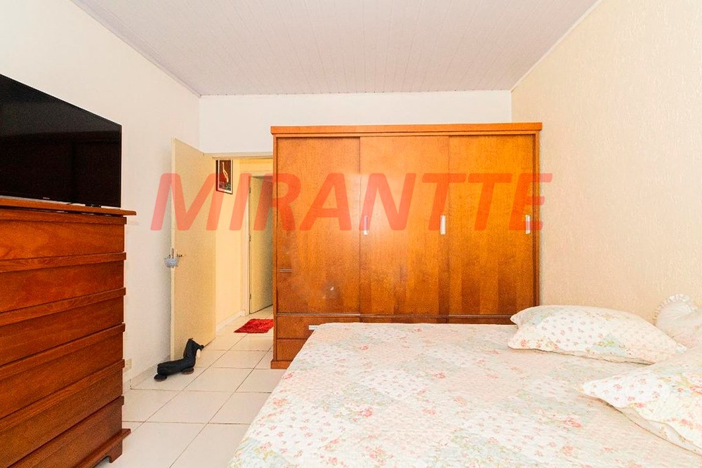 Casa terrea de 200m² com 4 quartos em Vila Maria Baixa
