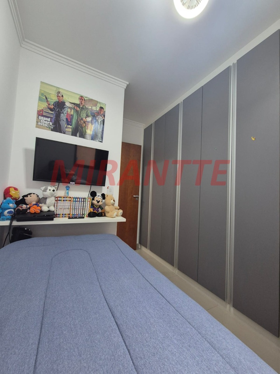 Apartamento de 45m² com 2 quartos em Vila Nivi