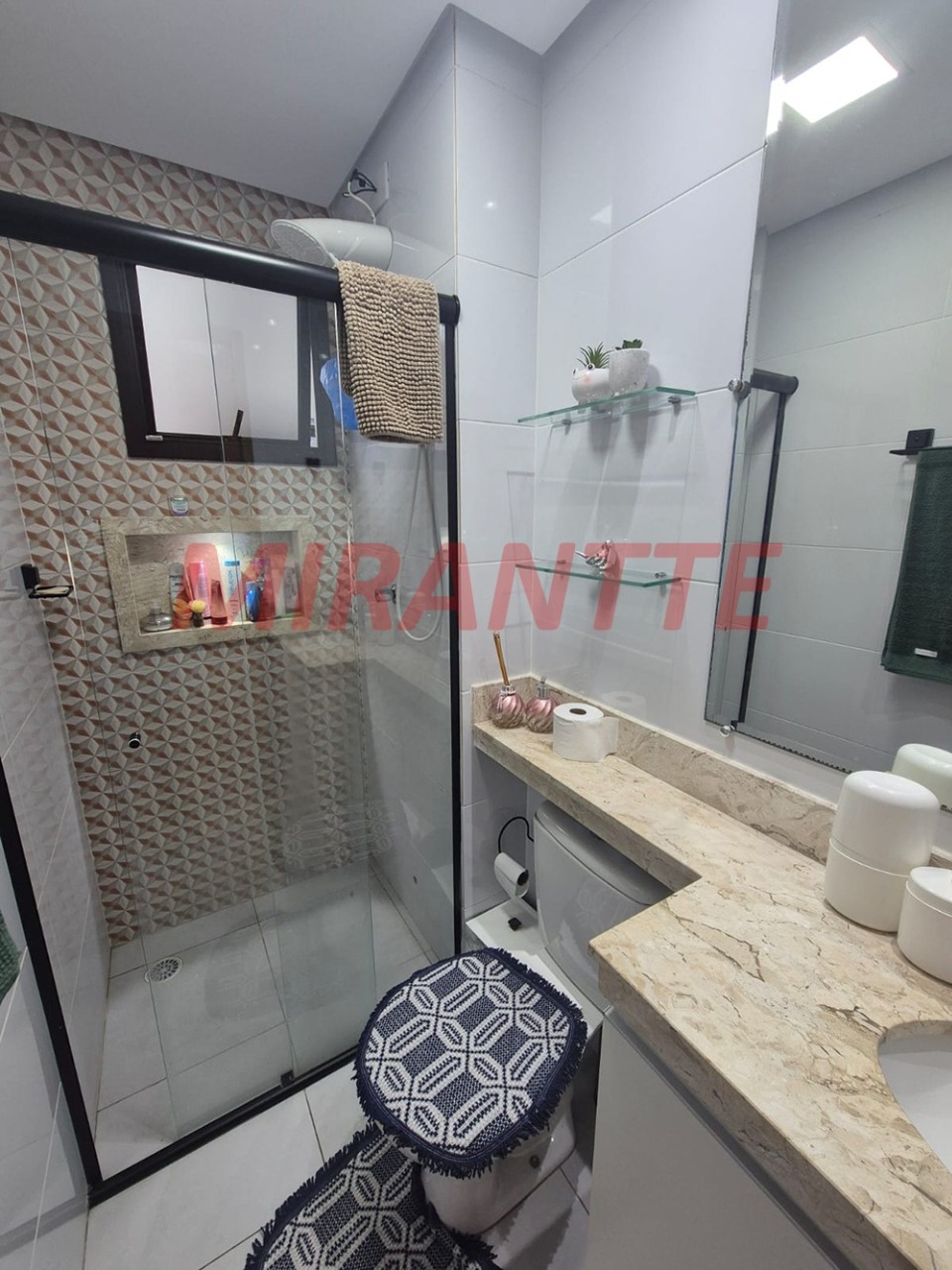 Apartamento de 45m² com 2 quartos em Vila Nivi