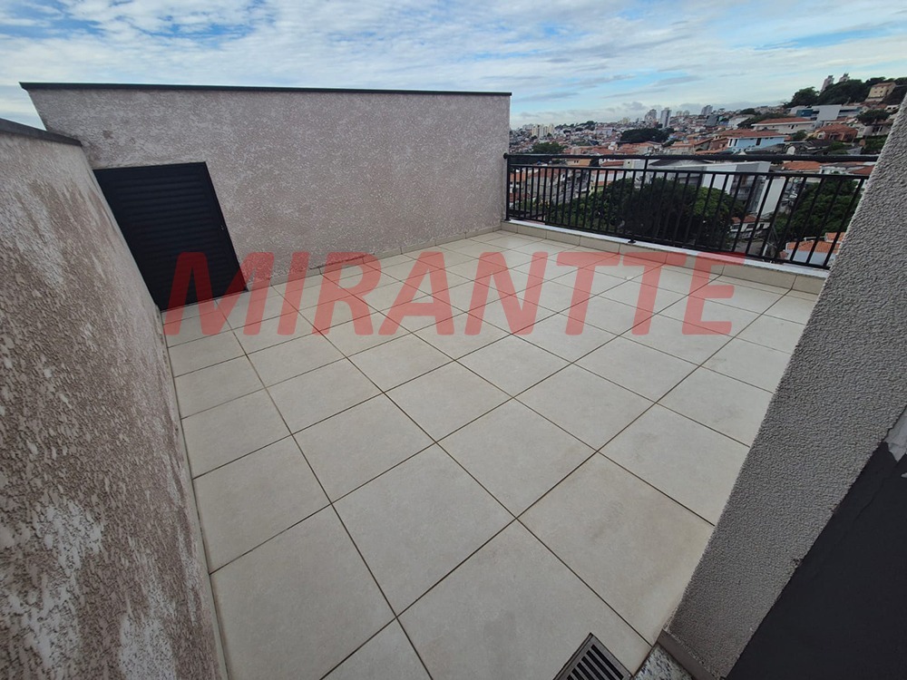Apartamento de 45m² com 2 quartos em Vila Nivi