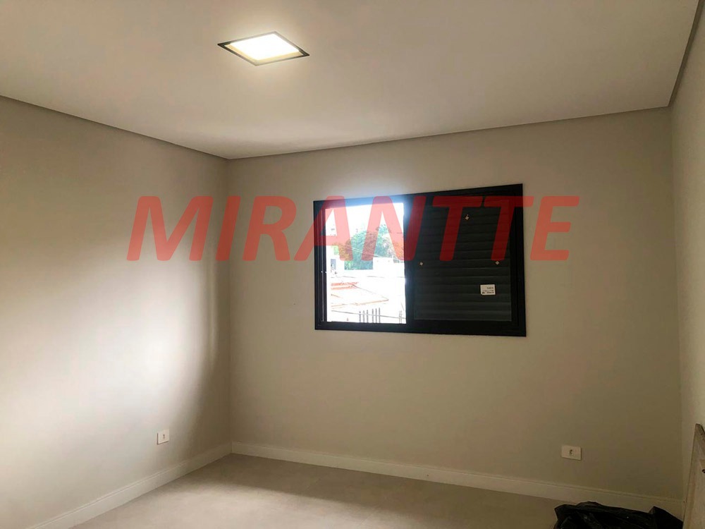 Casa terrea de 127m² com 2 quartos em Chora Menino