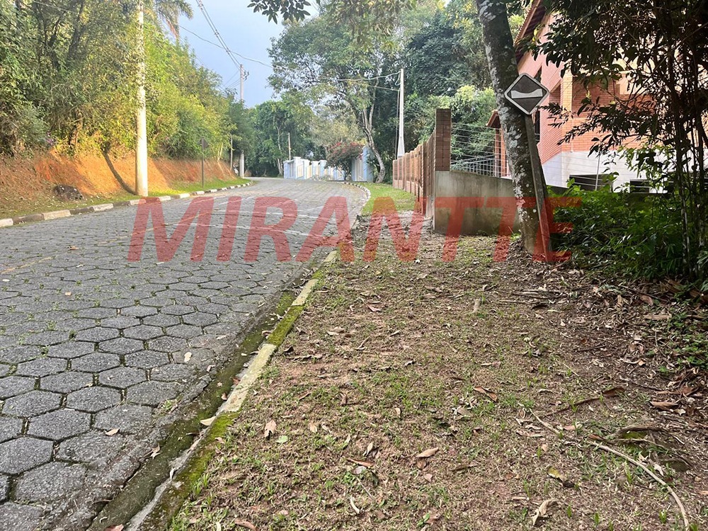 Terreno de m² em Roseira