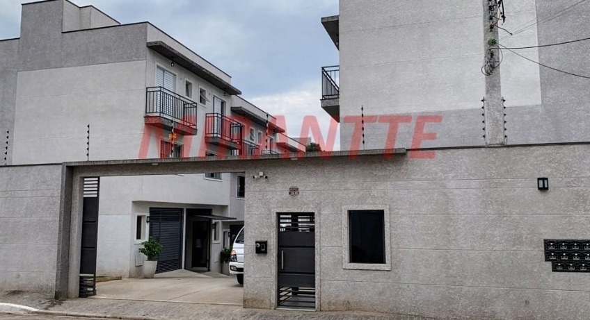 Cond. fechado de 95m² com 2 quartos em Vila Gustavo