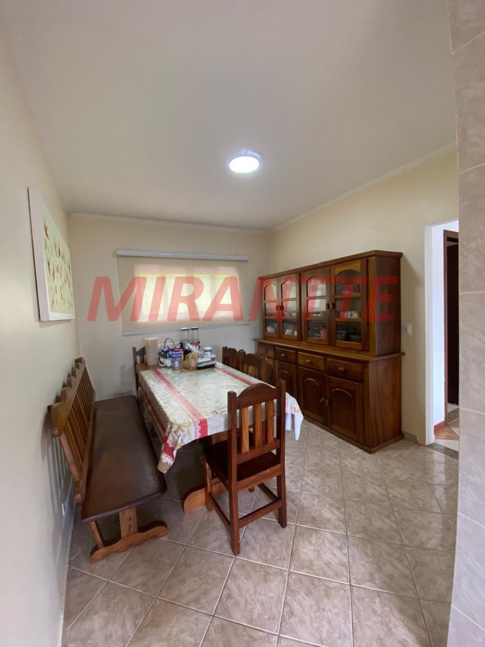 Cond. fechado de 273.26m² com 4 quartos em Caraguata