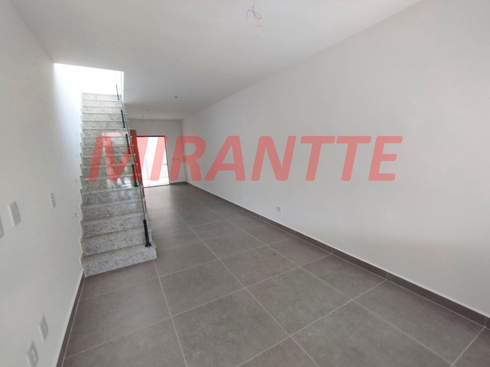 Sobrado de 115m² com 3 quartos em Parada Inglesa