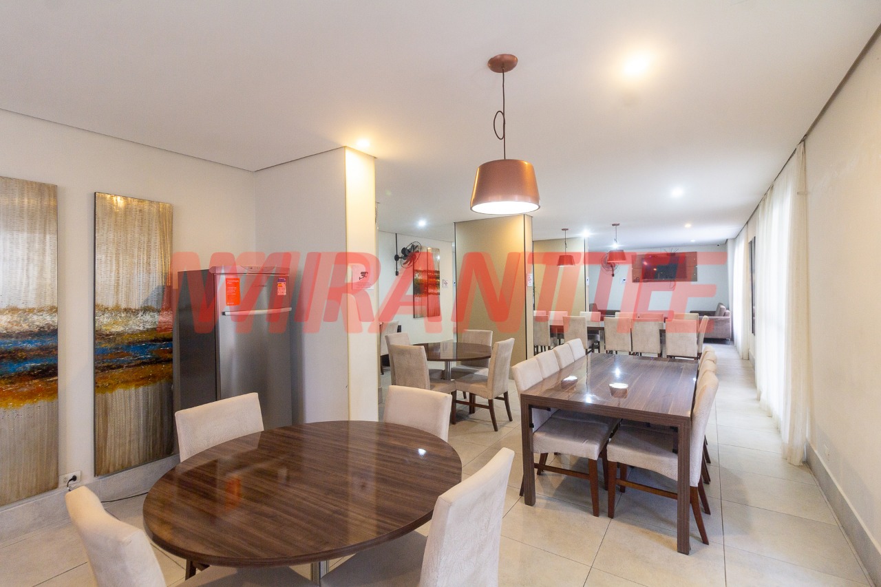 Apartamento de 77m² com 2 quartos em Santana