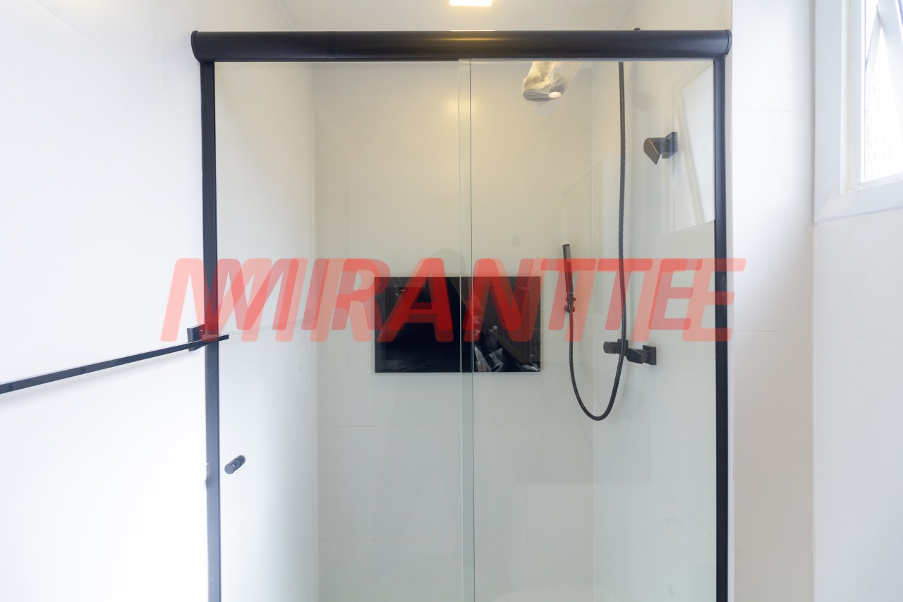 Apartamento de 77m² com 2 quartos em Santana
