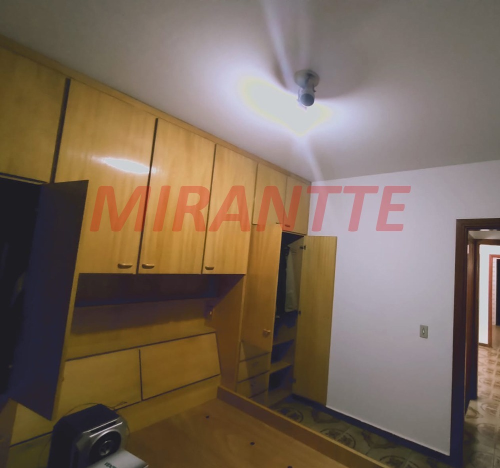 Sobrado de 220m² com 2 quartos em Vila Continental