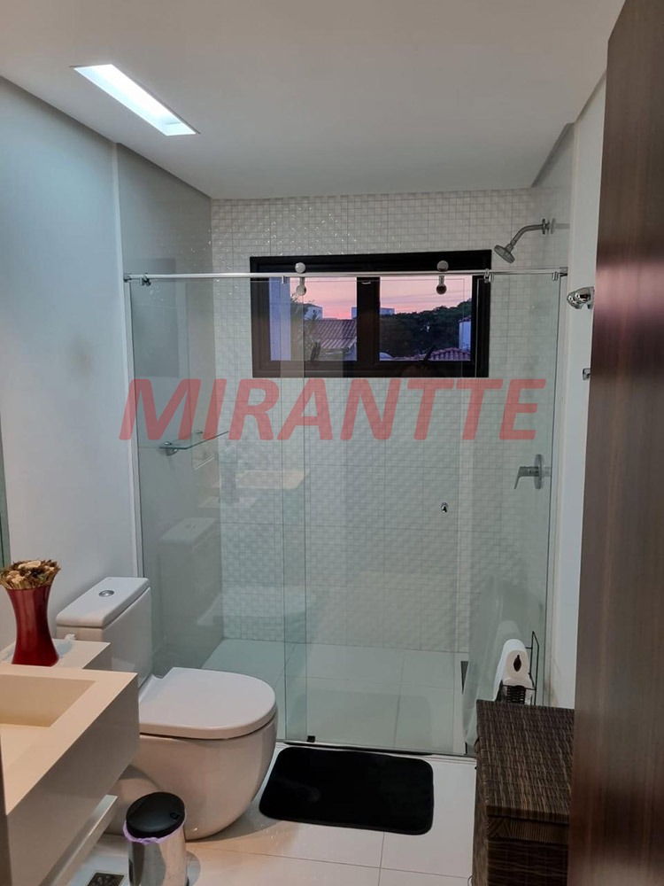 Sobrado de 284m² com 3 quartos em Jardim França