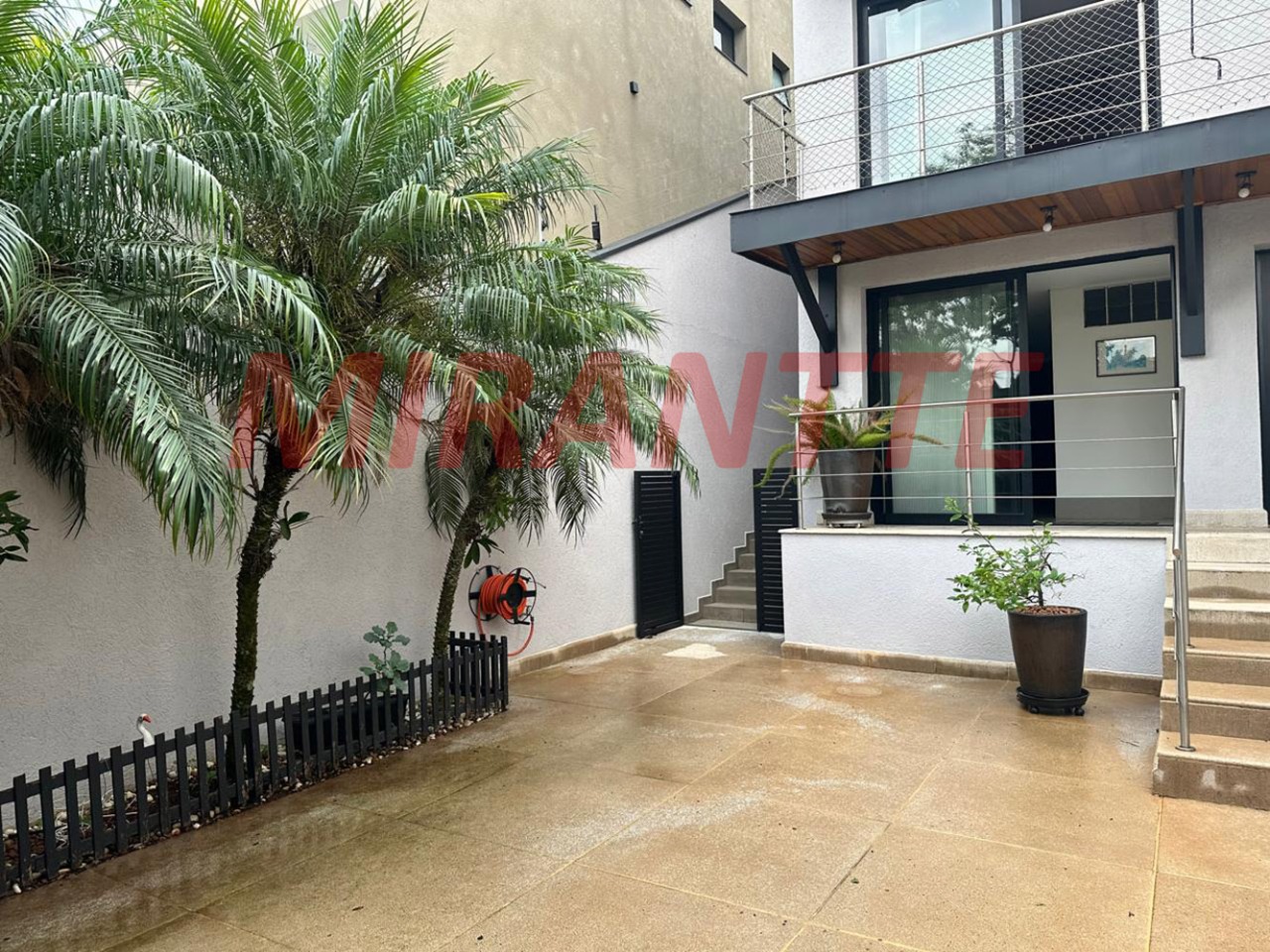 Sobrado de 284m² com 3 quartos em Jardim França