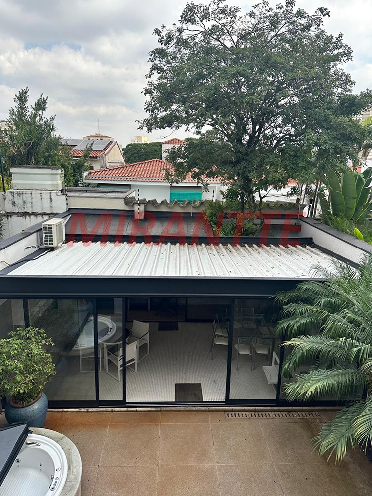 Sobrado de 284m² com 3 quartos em Jardim França