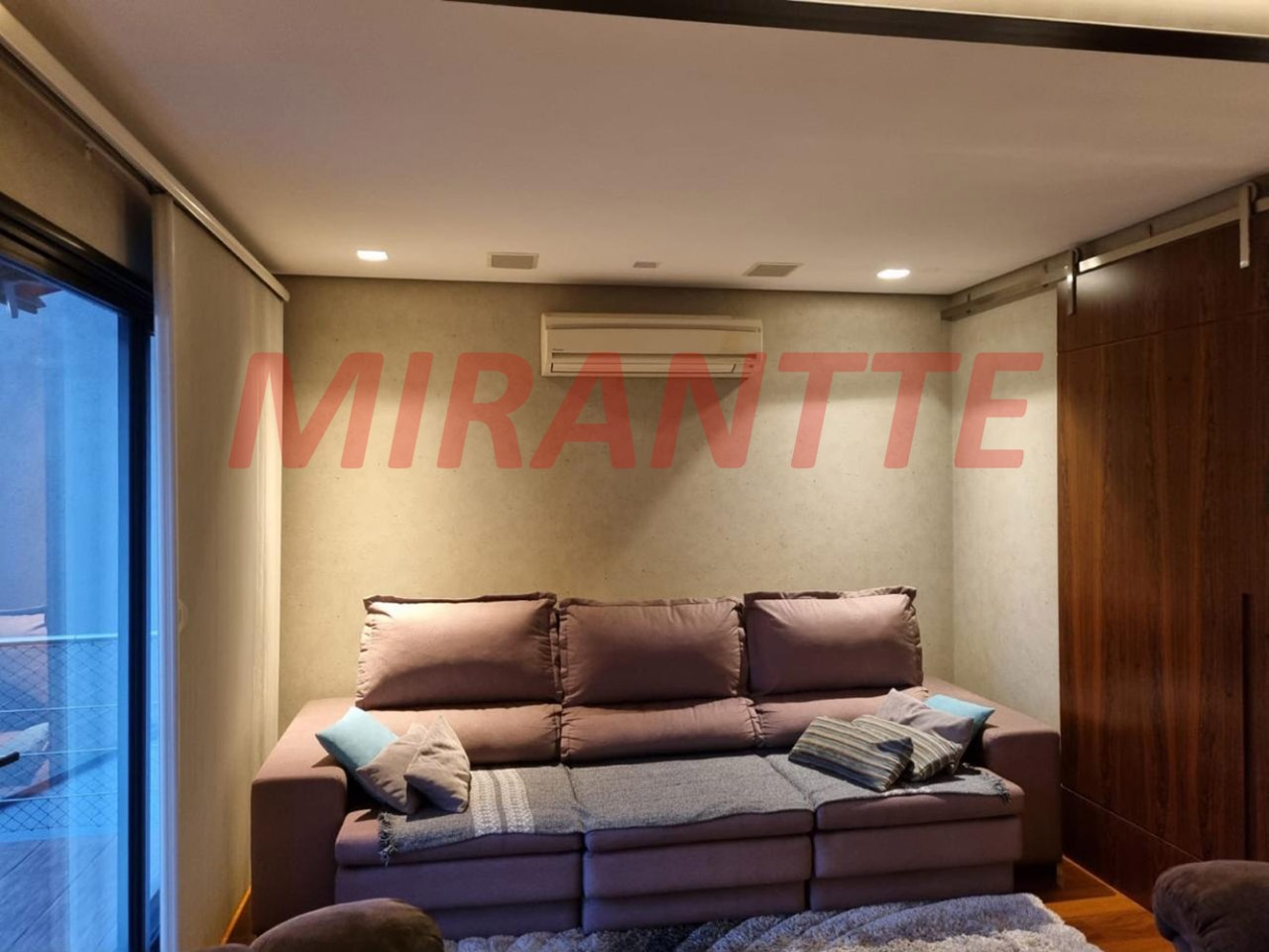 Sobrado de 284m² com 3 quartos em Jardim França