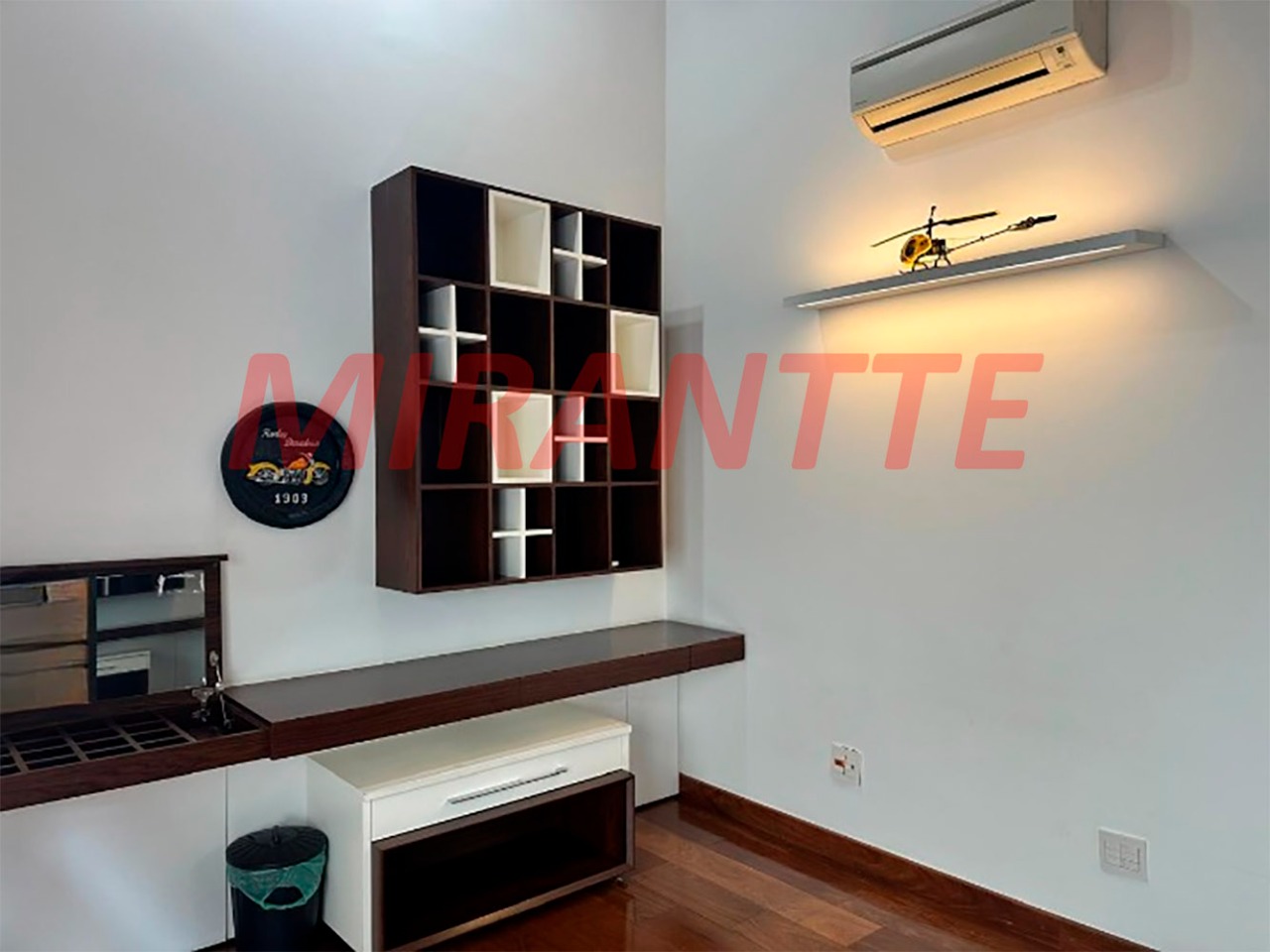 Sobrado de 284m² com 3 quartos em Jardim França