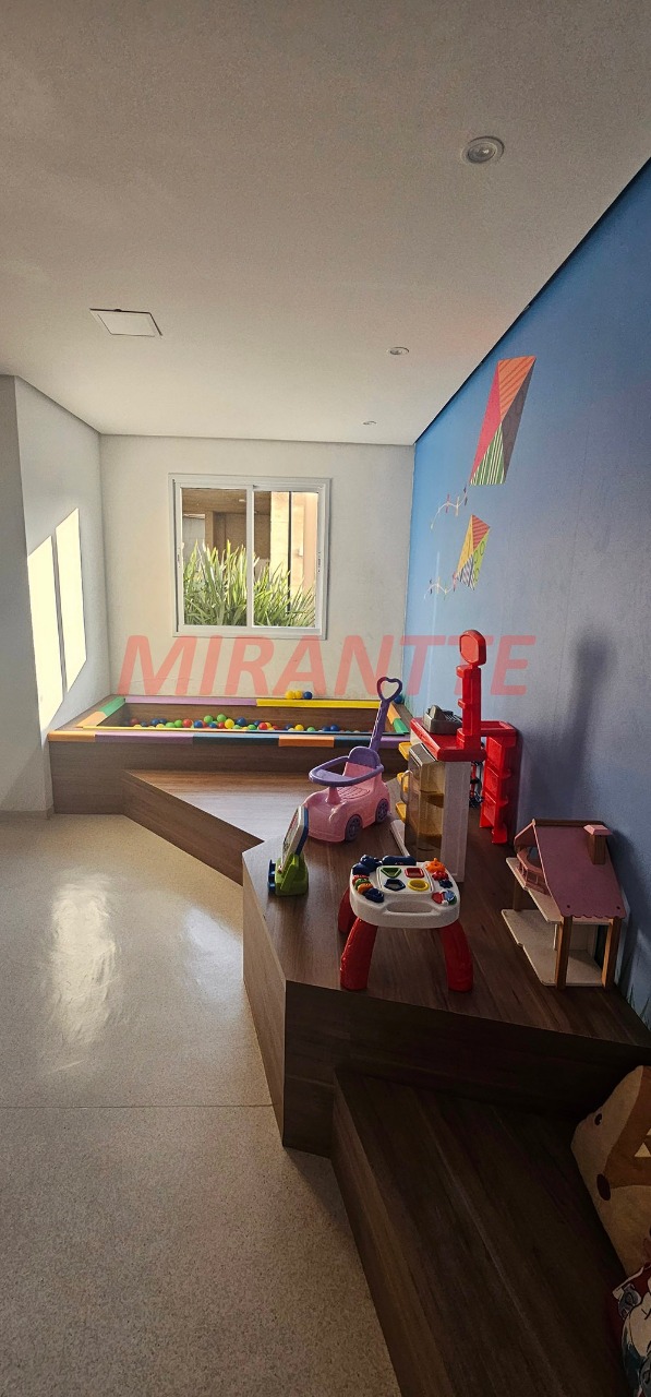 Apartamento de 53m² com 2 quartos em Parque Vitória
