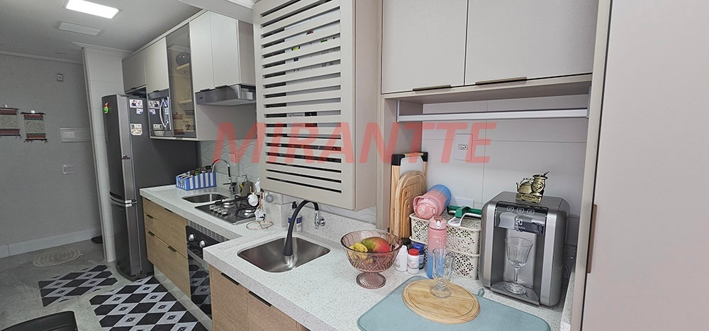 Apartamento de 53m² com 2 quartos em Parque Vitória