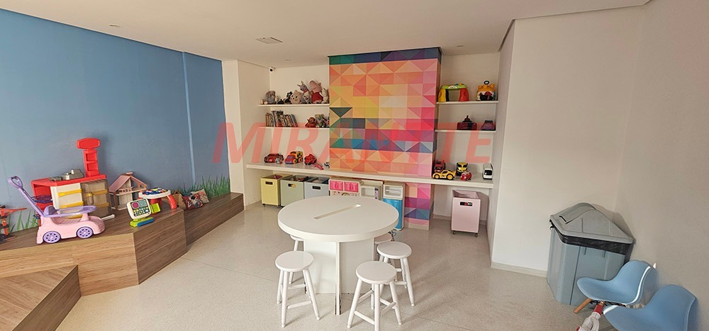 Apartamento de 53m² com 2 quartos em Parque Vitória