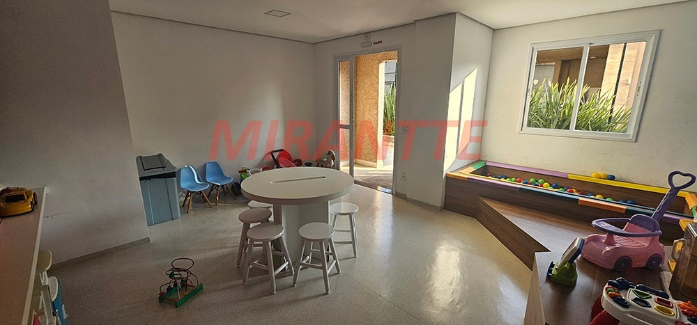 Apartamento de 53m² com 2 quartos em Parque Vitória