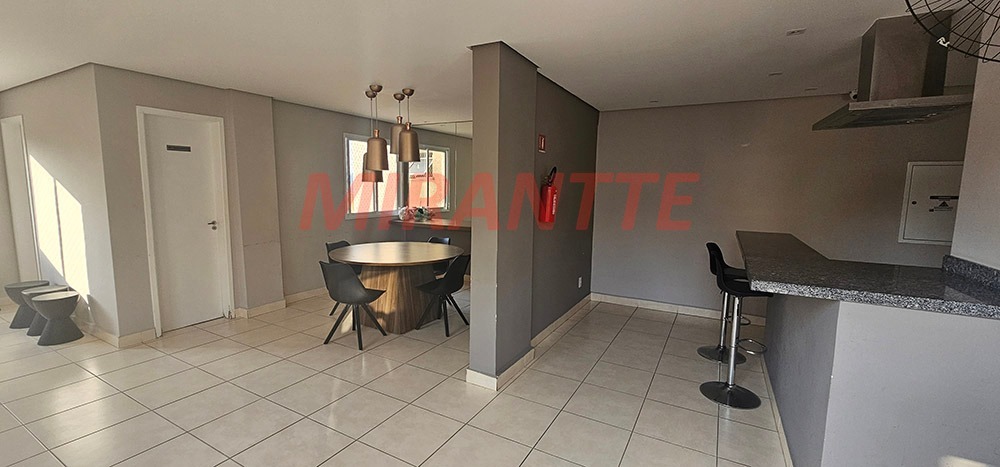 Apartamento de 53m² com 2 quartos em Parque Vitória