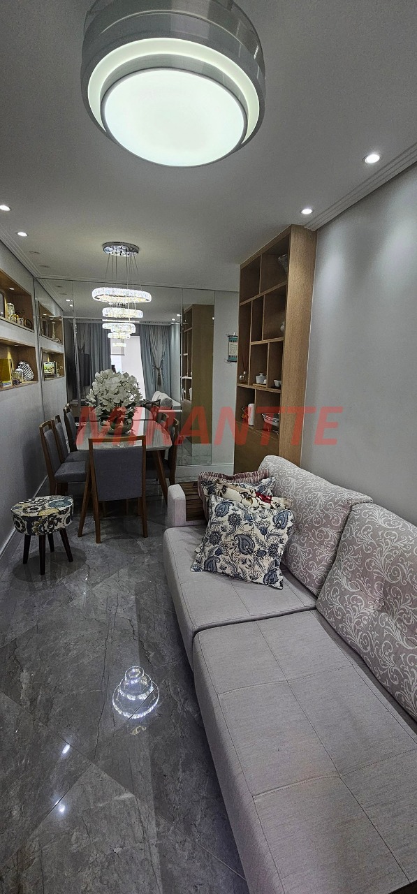 Apartamento de 53m² com 2 quartos em Parque Vitória