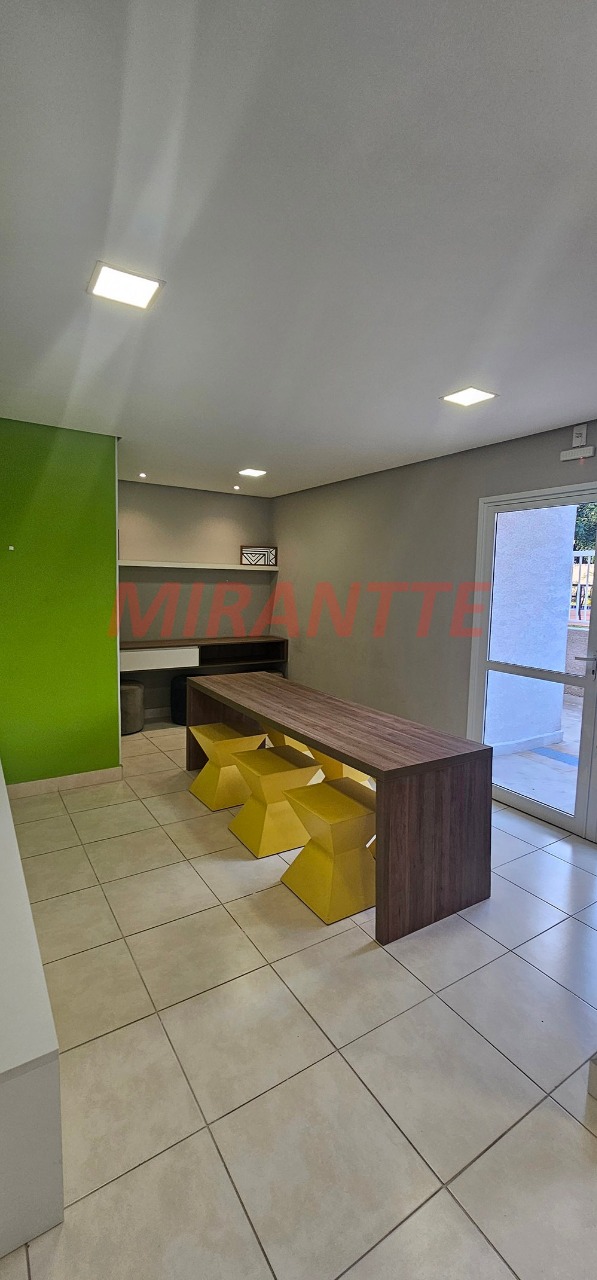 Apartamento de 53m² com 2 quartos em Parque Vitória