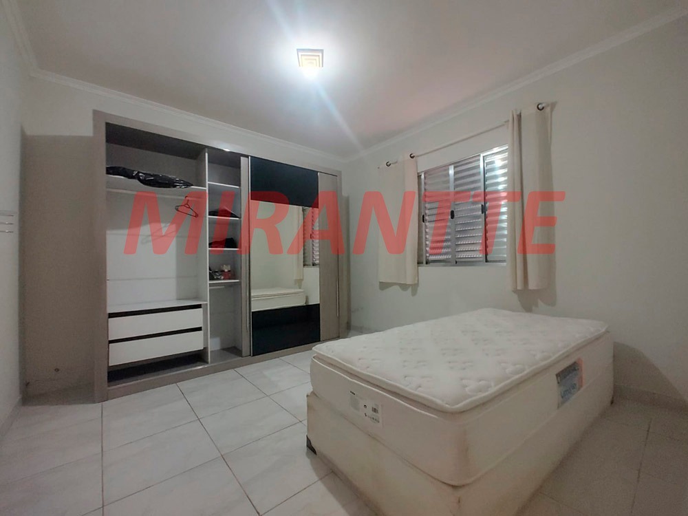 Sobrado de 175m² com 3 quartos em Jardim Peri