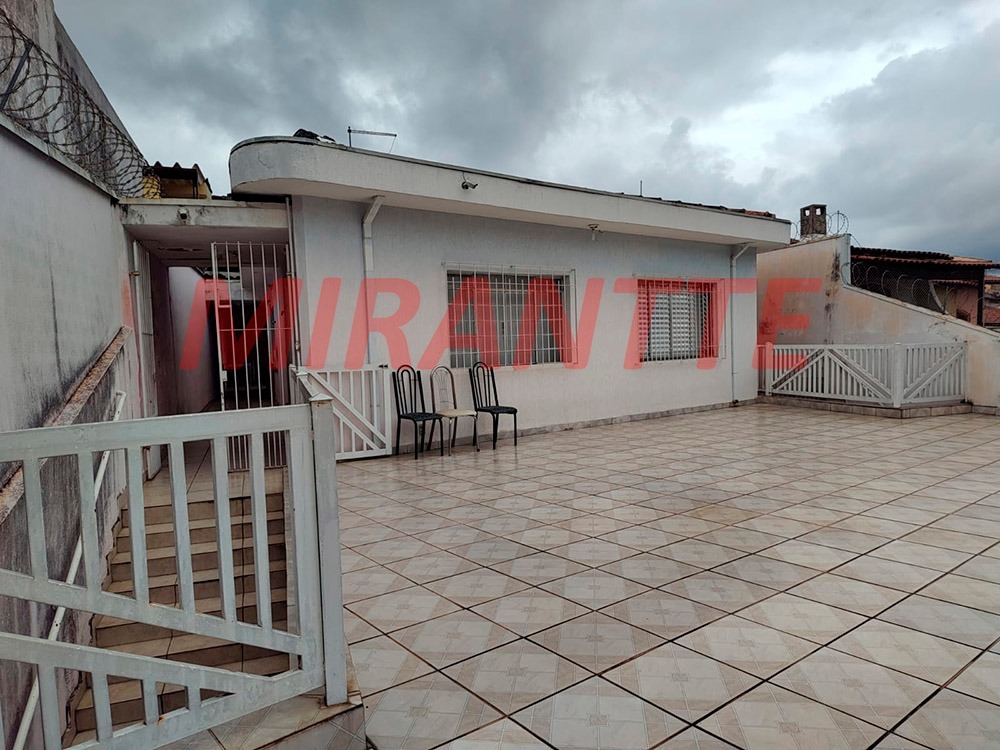 Sobrado de 175m² com 3 quartos em Jardim Peri