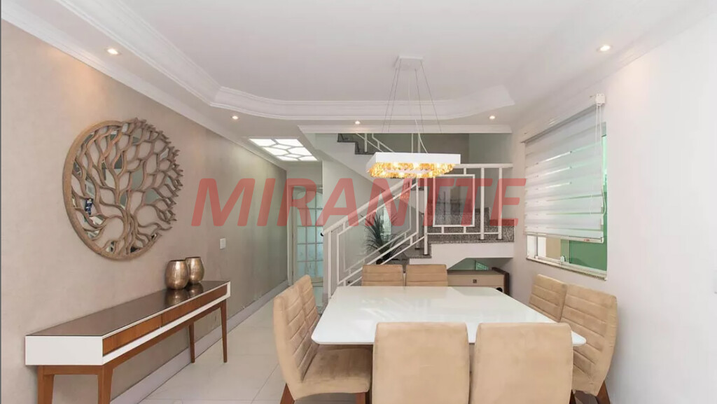 Sobrado de 175m² com 3 quartos em Vila Gustavo