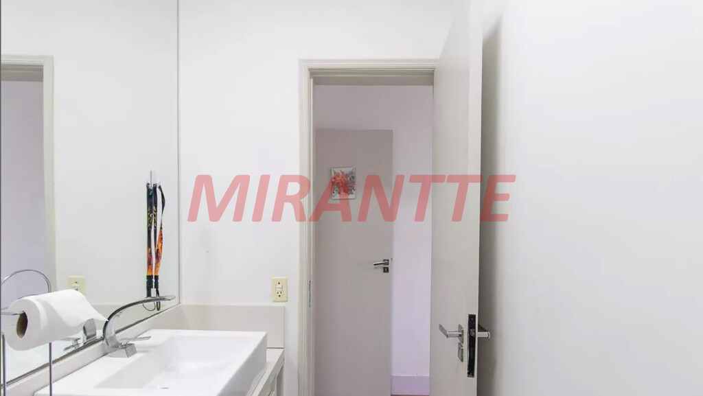 Sobrado de 175m² com 3 quartos em Vila Gustavo