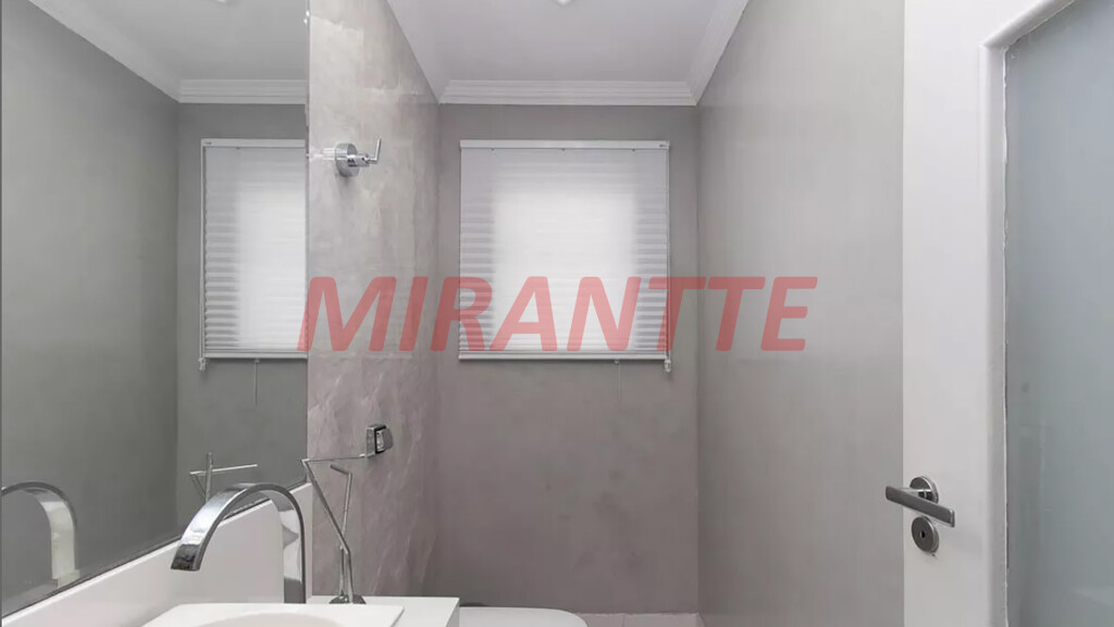 Sobrado de 175m² com 3 quartos em Vila Gustavo