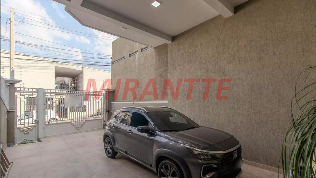Sobrado de 175m² com 3 quartos em Vila Gustavo